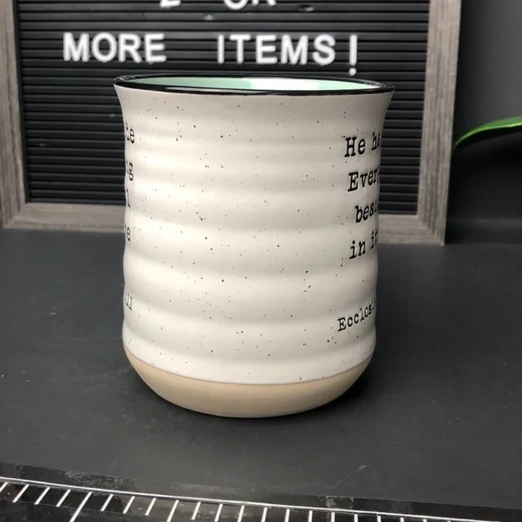 New He has made everything beautiful mug - Picture 6 of 6